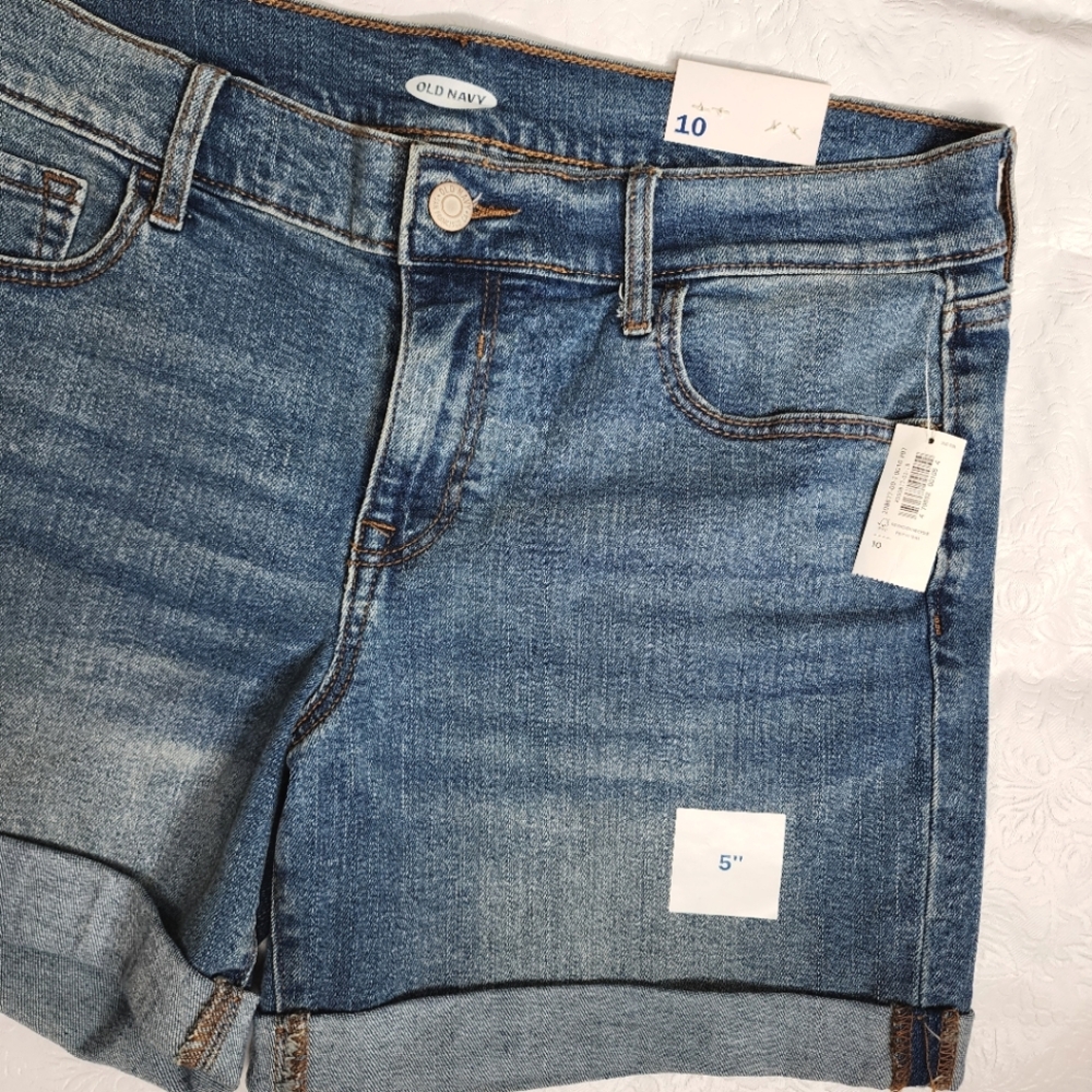 Old Navy Jean Shorts High Rise Medium Wash Blue Denim Women's Size 10 NWT - Picture 4 of 8